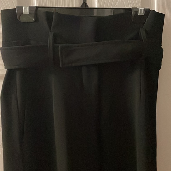 Babaton Black dress pants with belt - Picture 2 of 4